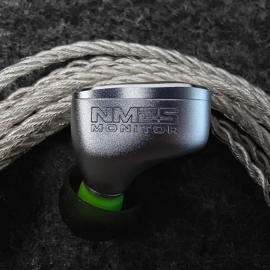 NF ACOUS NM25 Review: The Definition of Surgical Sound.